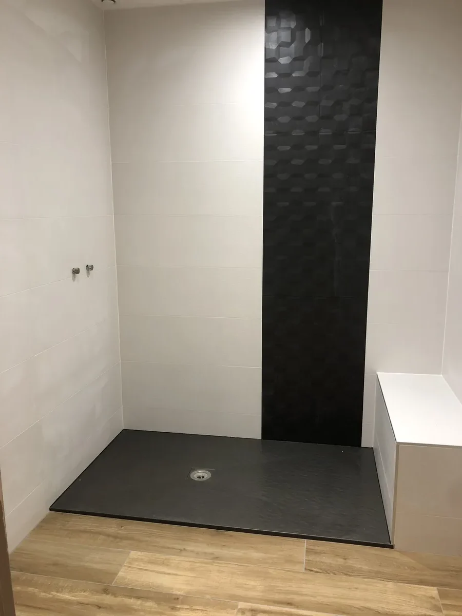 salle-de-bains-malidor-carrelage-carreleur-janze (14)