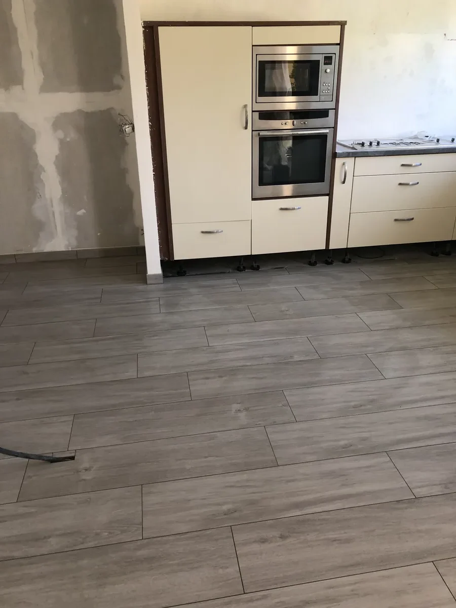 sol-interieur-malidor-carrelage-carreleur-janze (3)